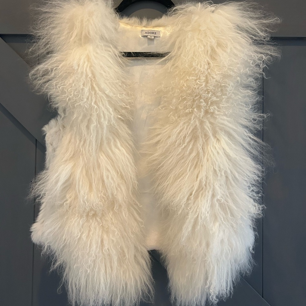 Mongolian wool and rabbit vest vintage